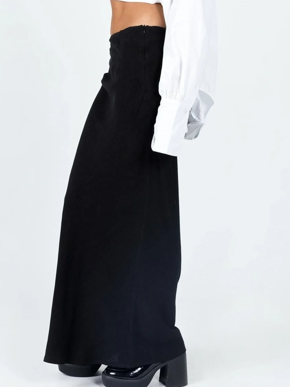 Princess Polly Sleek Black Maxi Skirt - Picture 2 of 3